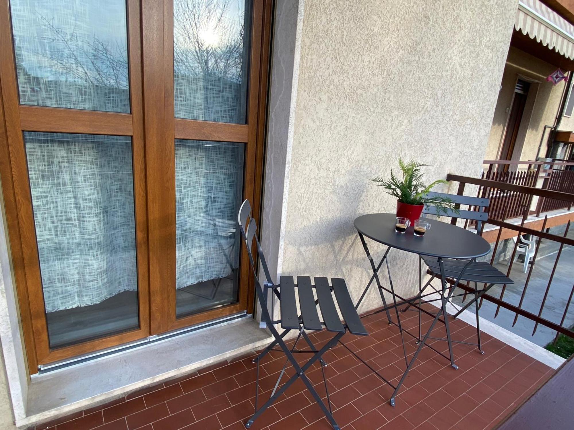 Elegante Appartamento Tre Amis - Doppio Garage & Free Wifi - Ac Centallo Exterior photo